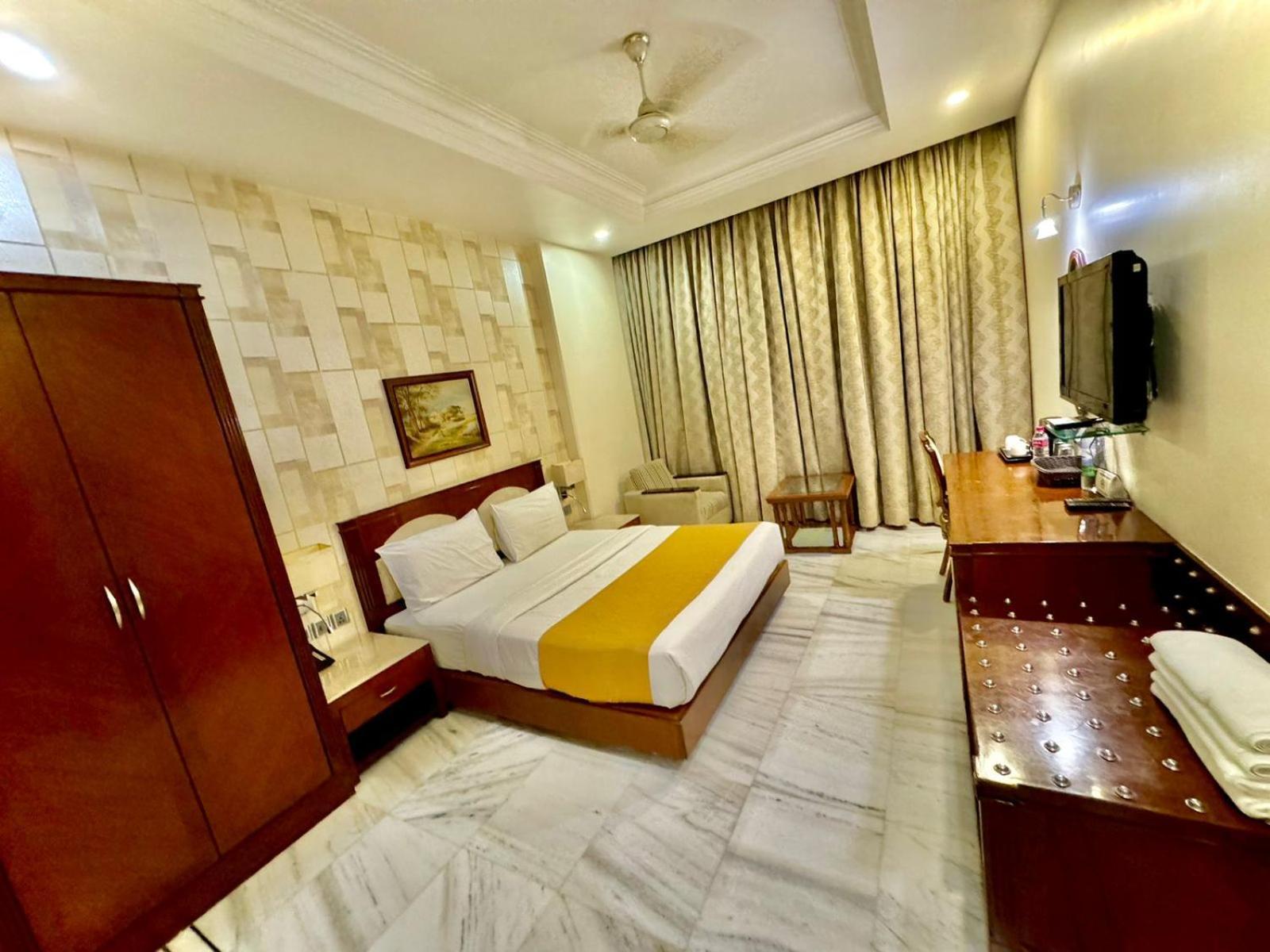 Hotel Florence Inn, Karol Bagh, New Delhi, 2 Min From Metro Delhi (National Capital Territory of India) Exterior foto