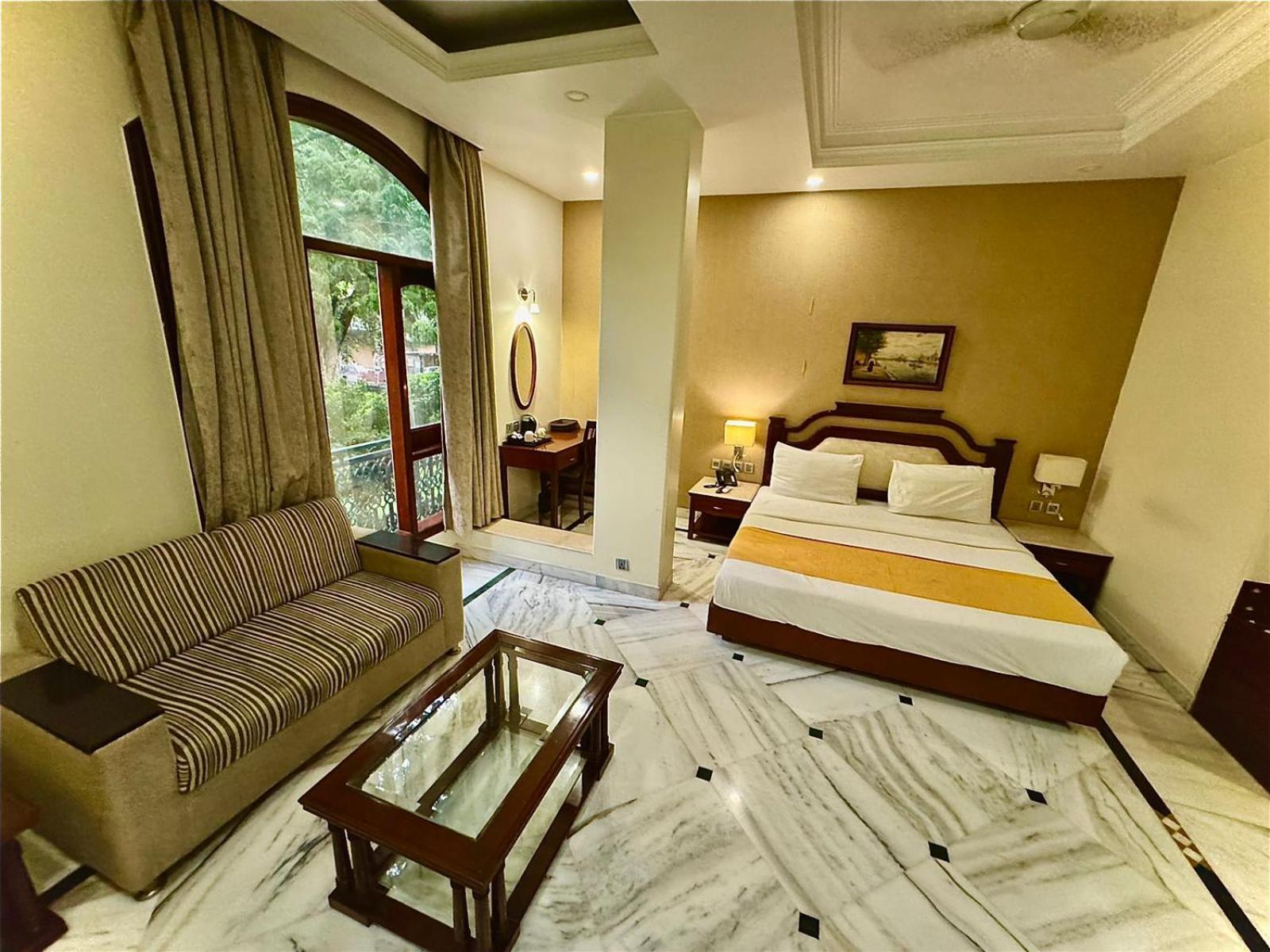 Hotel Florence Inn, Karol Bagh, New Delhi, 2 Min From Metro Delhi (National Capital Territory of India) Exterior foto