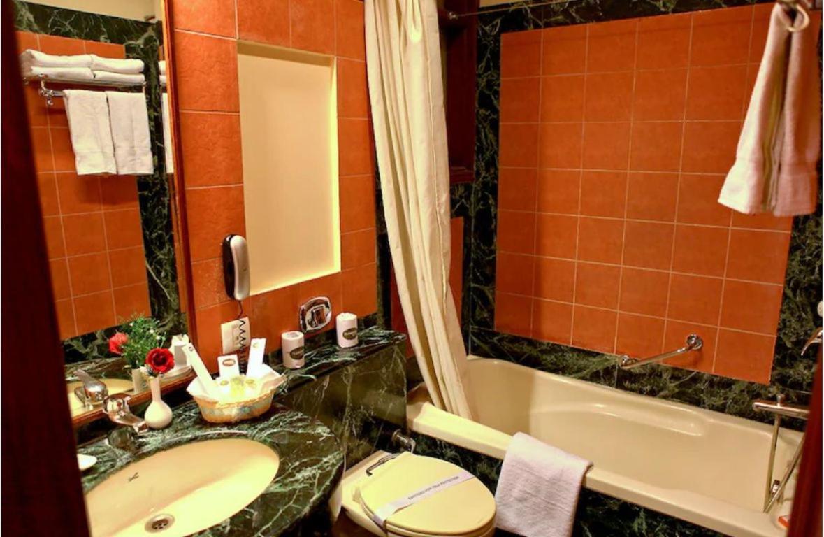 Hotel Florence Inn, Karol Bagh, New Delhi, 2 Min From Metro Delhi (National Capital Territory of India) Exterior foto